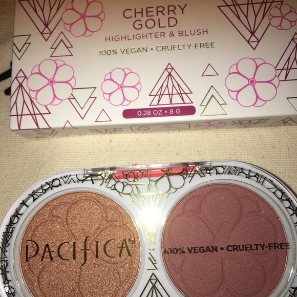 pacifica beauty cherry gold highlighter & blush